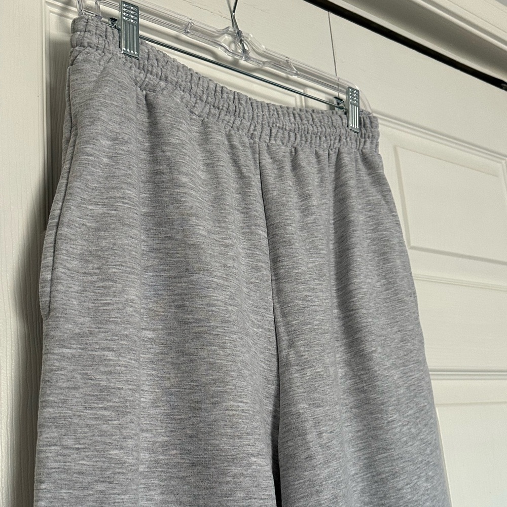 ASOS Heather Gray Sweatpants - Size 4 - Lounge Pants - EUC - Picture 2 of 4